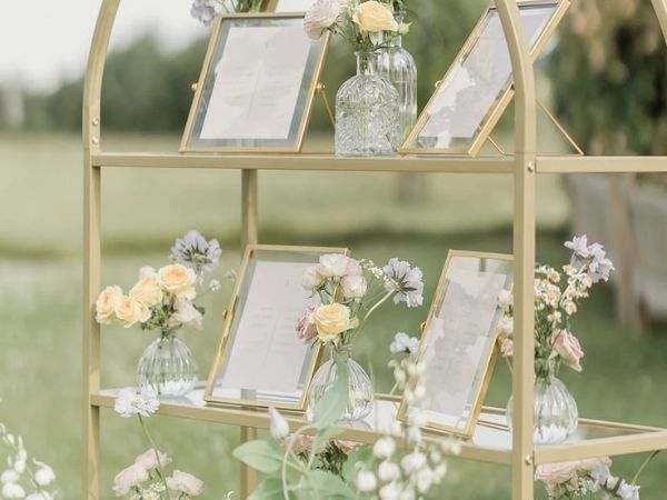 Regály | PartyHomeDecor.cz
